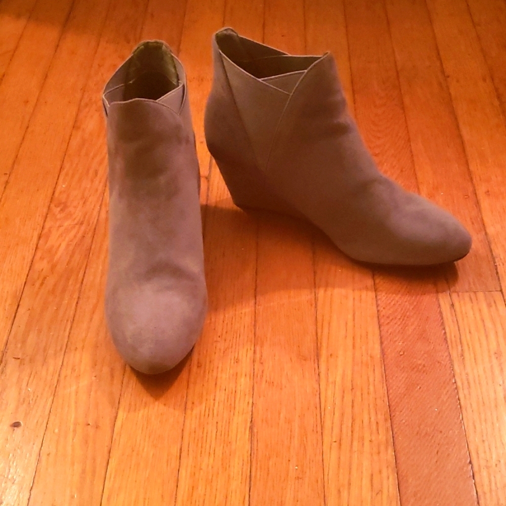 Booties - Picture 3 of 4